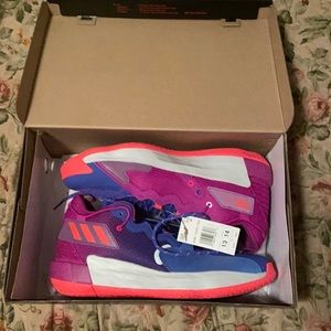 Brand new New with tags adidas dame 7